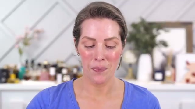 Sheer Glow Gold Face Tint