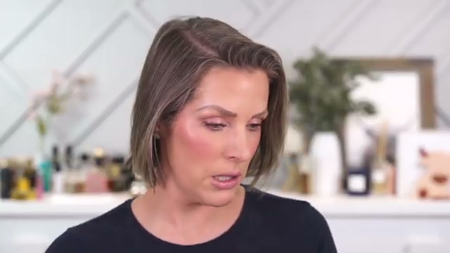 Lip Veil