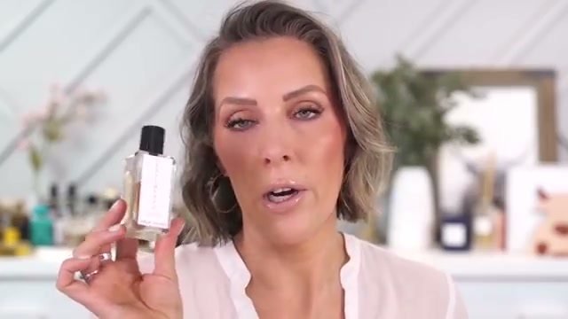 @mandydavismua reviewing Jorum Studios Pentimento at 10:30 in a YouTube Shorts video
