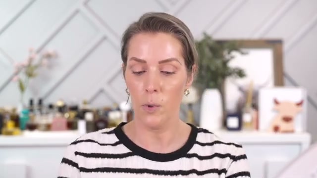 Sculpted Complexion Brush
