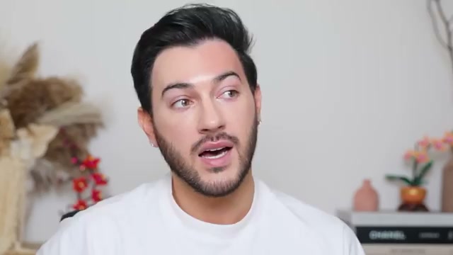 @mannymua733 reviewing Be Pure Bronzing Drops at 07:31 in a YouTube Shorts video