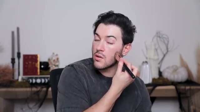 @mannymua733 reviewing Lazy Days Hydrating Skin Tint at 10:07 in a YouTube Shorts video