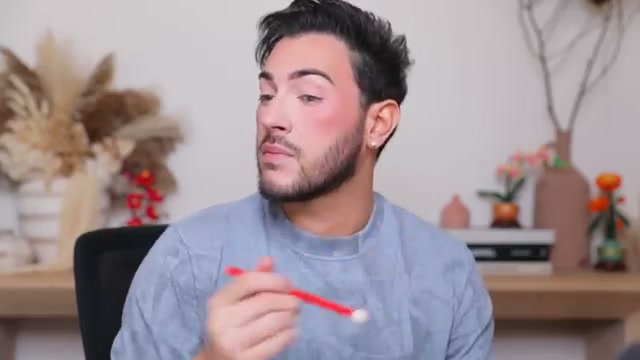 @mannymua733 reviewing Profusion Nudes Eyeshadow Palette at 12:21 in a YouTube Shorts video