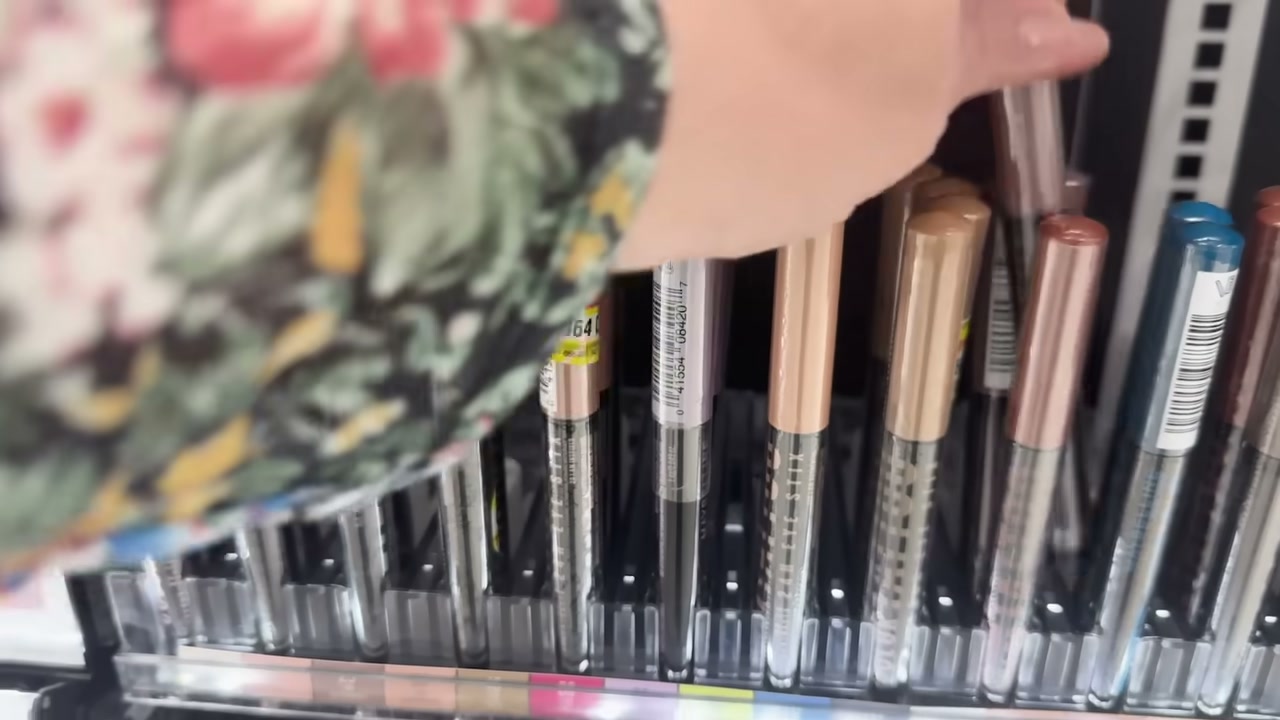 Color Tattoo Longwear Multi-Use Eye Shadow Stix