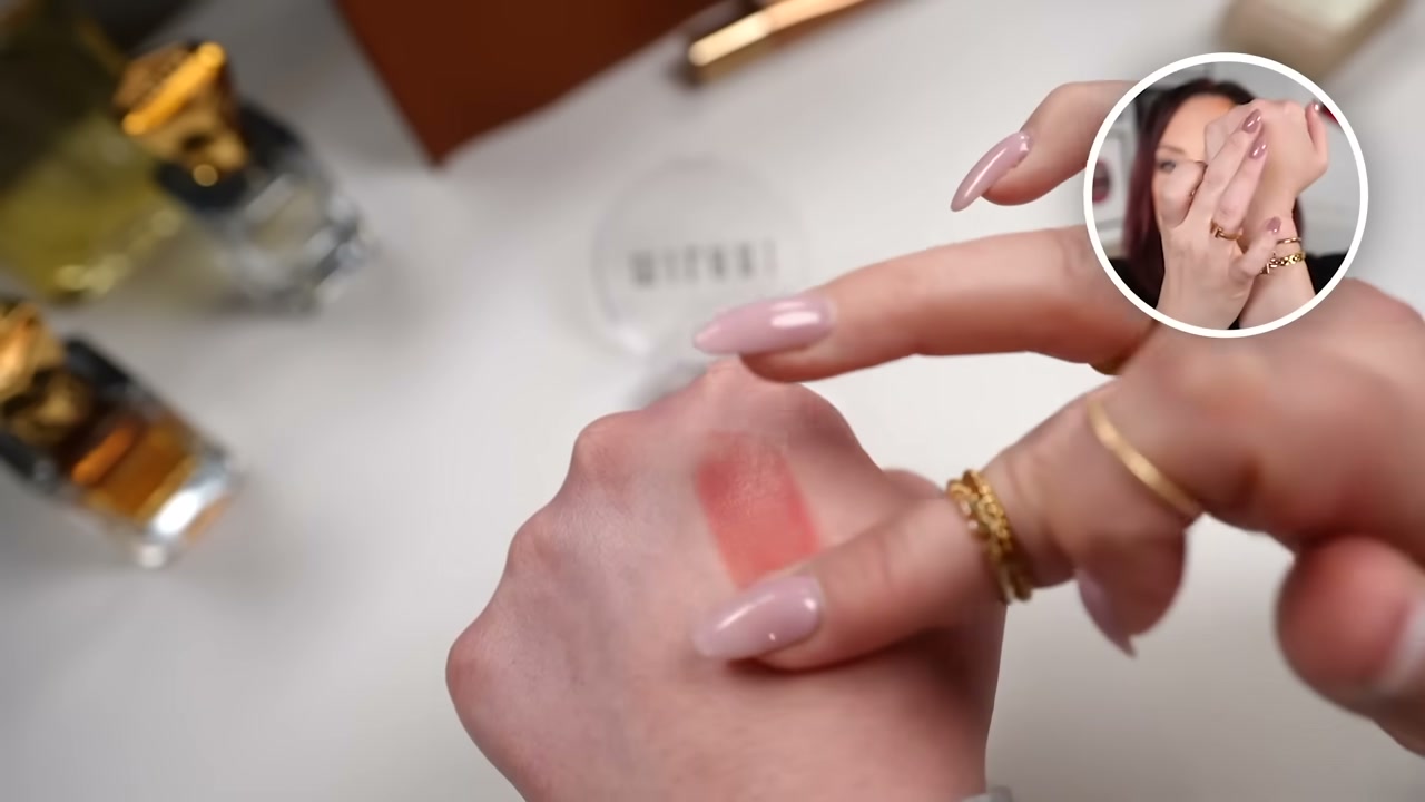Cheek Kiss Cream Blush