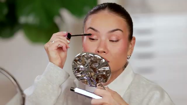 Unlocked Instant Extensions Mascara