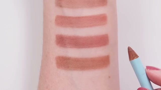 Smudge & Contour Lip Pencil