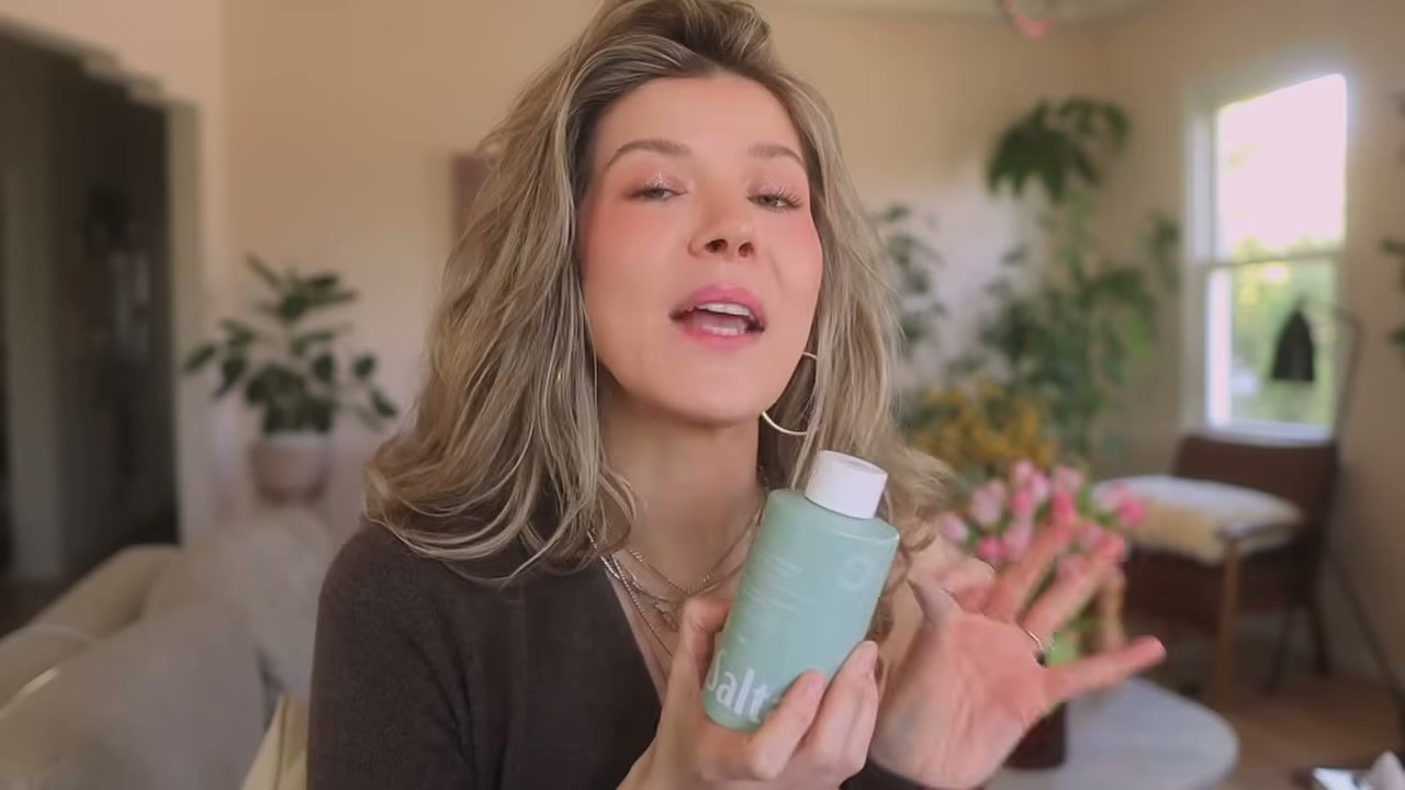 KP Body Smoother Exfoliating Milk