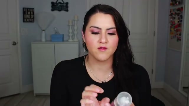 @melirodriguez reviewing Milk Makeup Grip Set + Refresh Spray at 16:43 in a YouTube Shorts video