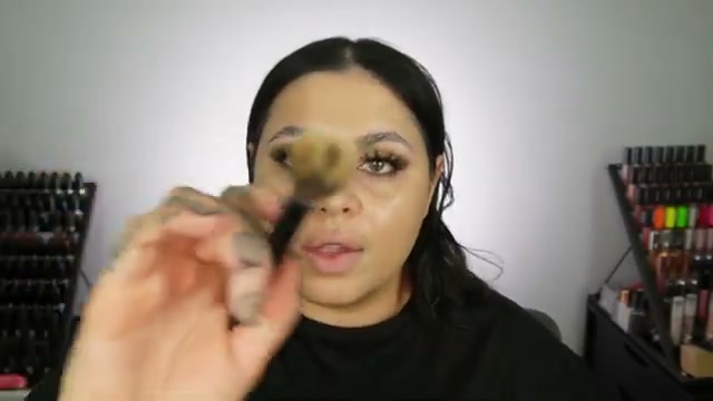 @missmeganrobinsonn reviewing BK Beauty N20 Brush at 21:43 in a YouTube Shorts video