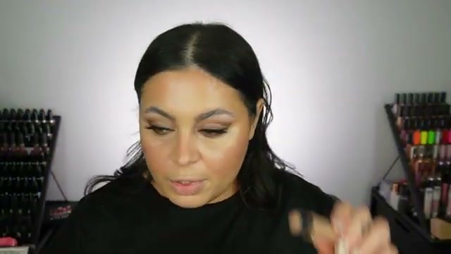 @missmeganrobinsonn reviewing Haus Labs Sculpting Balm at 24:01 in a YouTube Shorts video