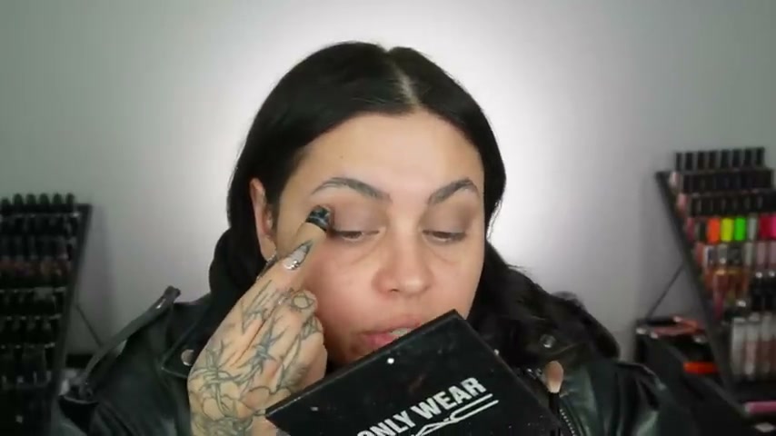 @missmeganrobinsonn reviewing House Labs Sculpting Balm at 03:32 in a YouTube Shorts video