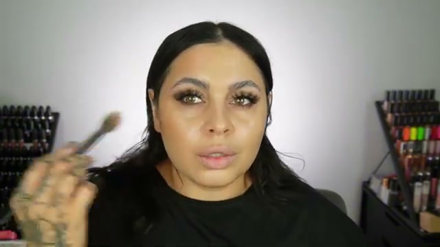 @missmeganrobinsonn reviewing MAC Cosmetics Face & Body at 21:52 in a YouTube Shorts video