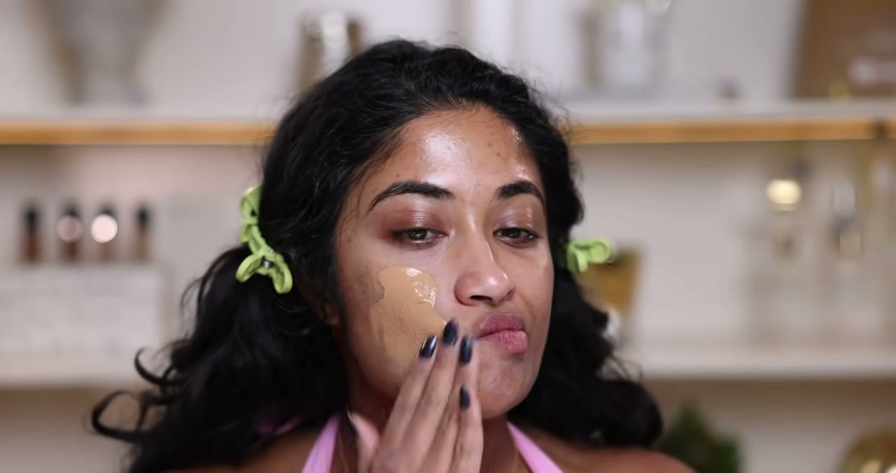 @monica.raviii reviewing Versed Skin Solution Multi-Serum Skin Tint Foundation - SPF 40 at 13:05 in a YouTube Shorts video