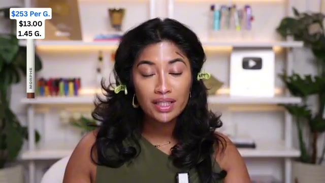 monica.raviii mentioning Victoria Beckham Beauty Contour Stylo at 10:17 in their YouTube video