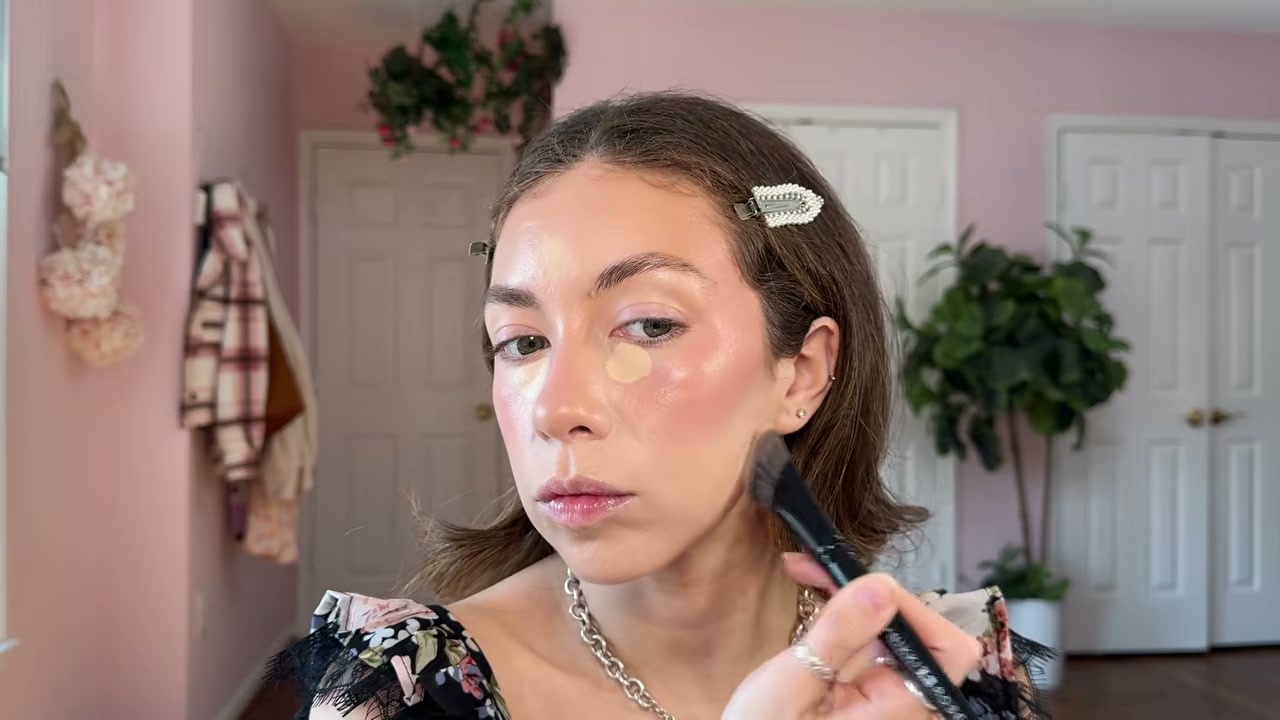 Airbrush Flawless Blur Concealer