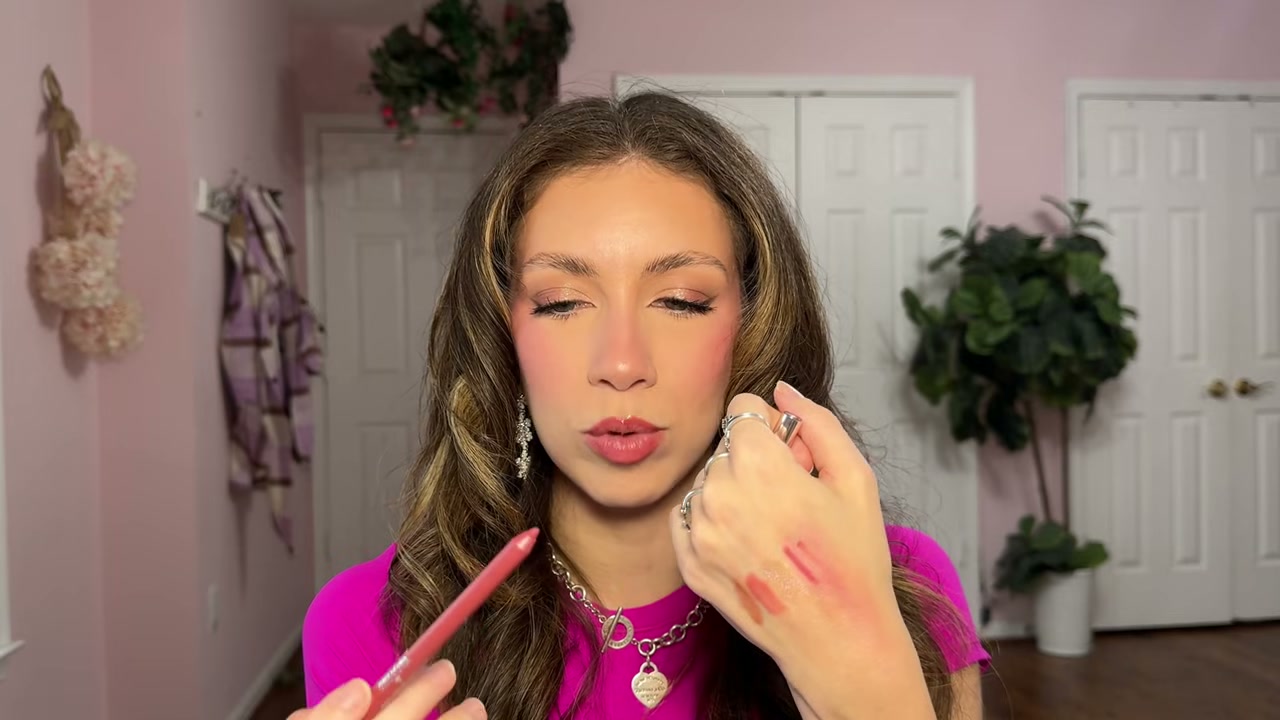 Trace'd Out Longwear Waterproof Pencil Lip Liner