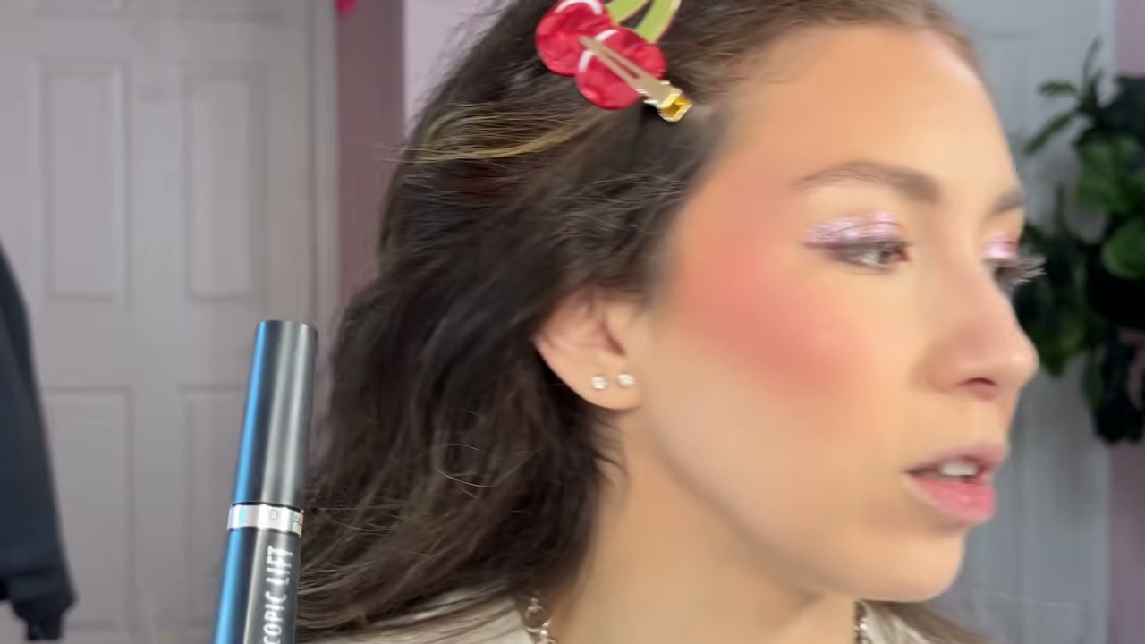 Telescopic Lift Volumizing Mascara
