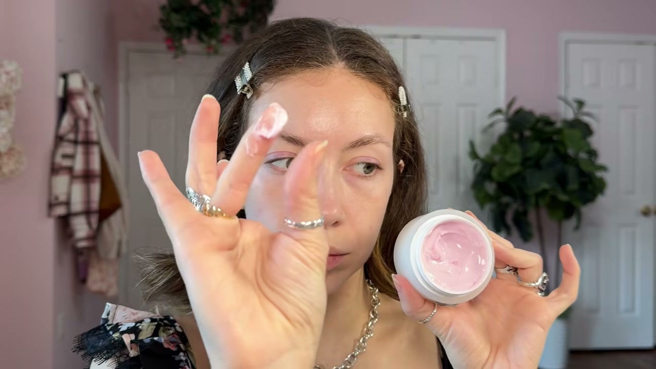Forget the Filler Skin-Plumping Line-Smoothing Perfecting Cream