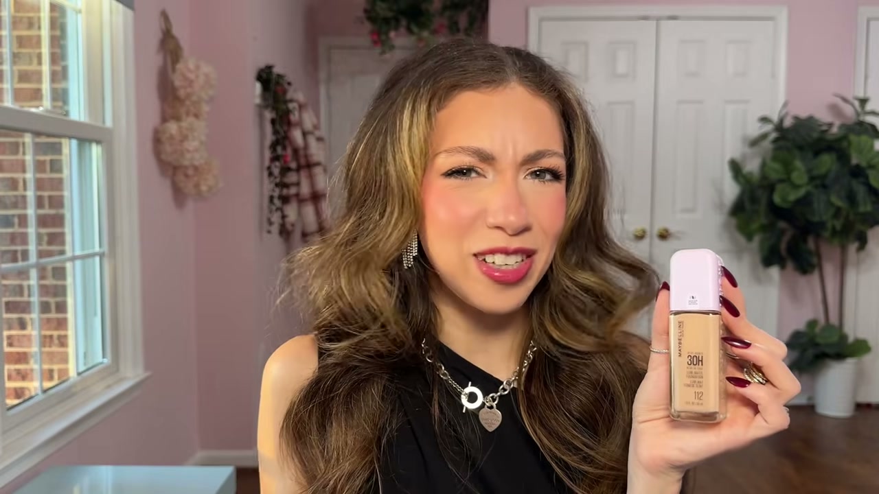 Super Stay Up to 30HR Lumi Matte Foundation