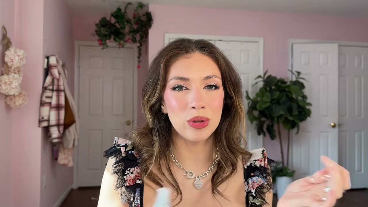 Hydro Grip + Glow Illuminating Primer