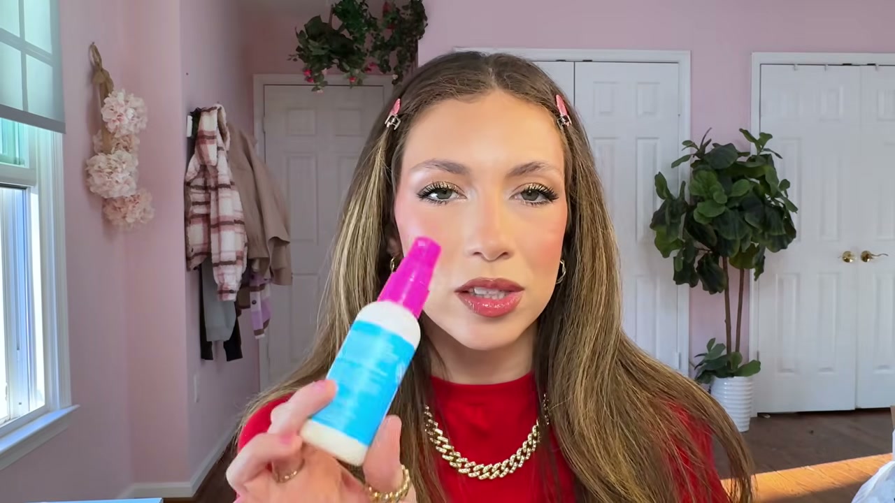 The Face Glue Gripping Setting Spray