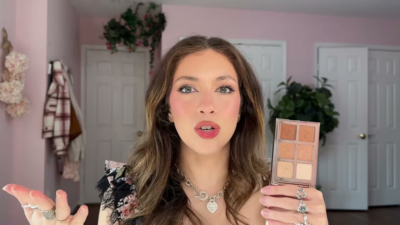Major Dimension Essential Artistry Edit Eyeshadow Palette