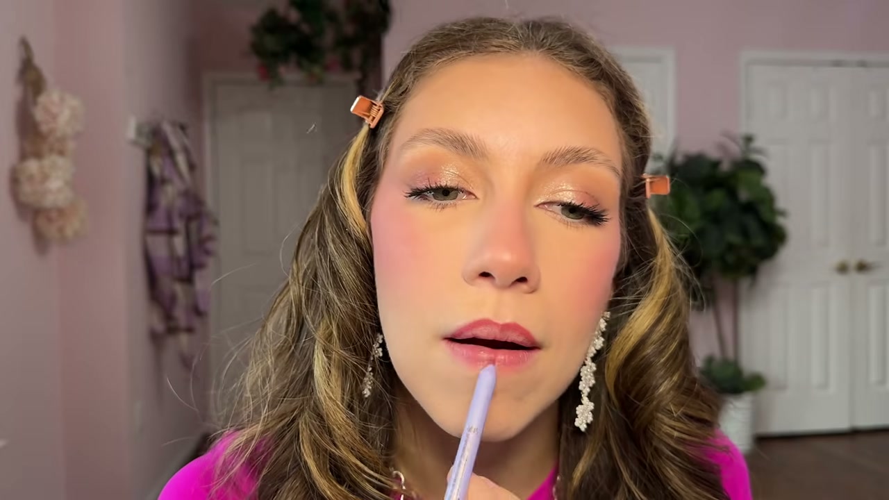 At the Borderline Lip Liner Pencil