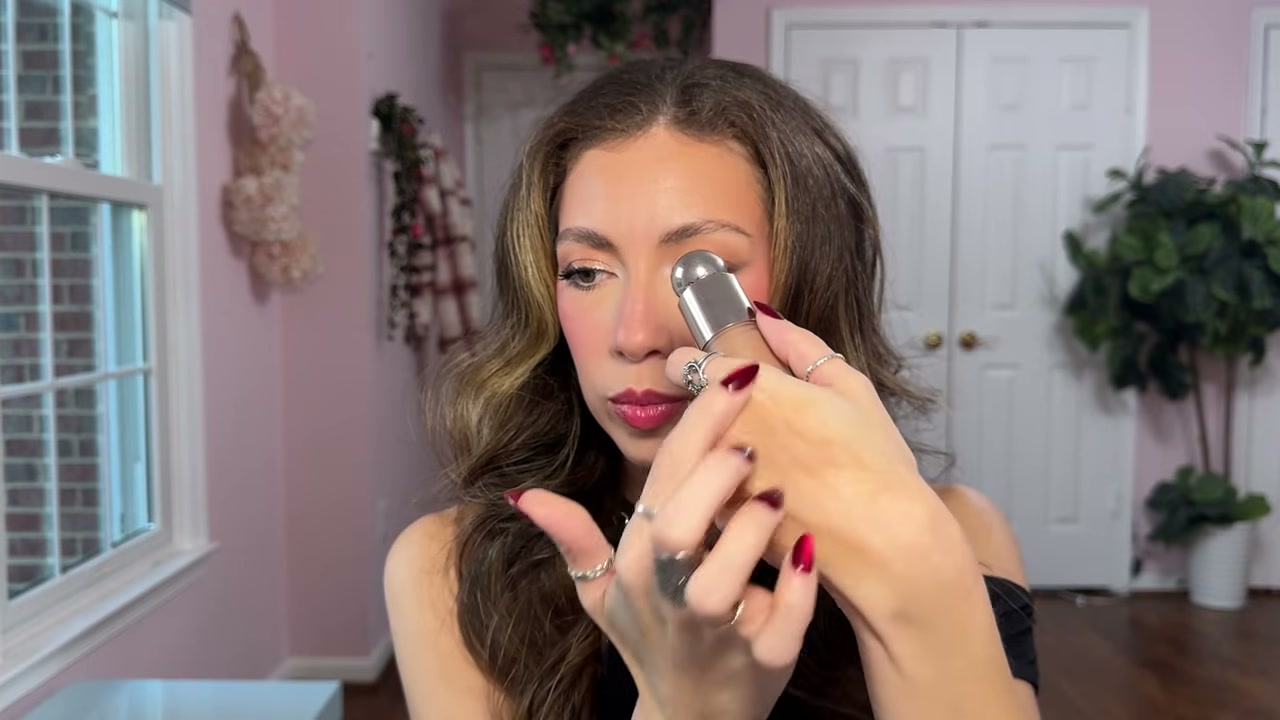 Soft Pinch Liquid Contour