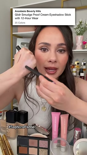 GLIDR Eyeshadow Stick