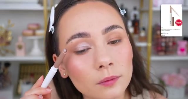 @morganturnermakeup reviewing ILIA Eye Stylus Shadow Stick at 28:34 in a YouTube Shorts video