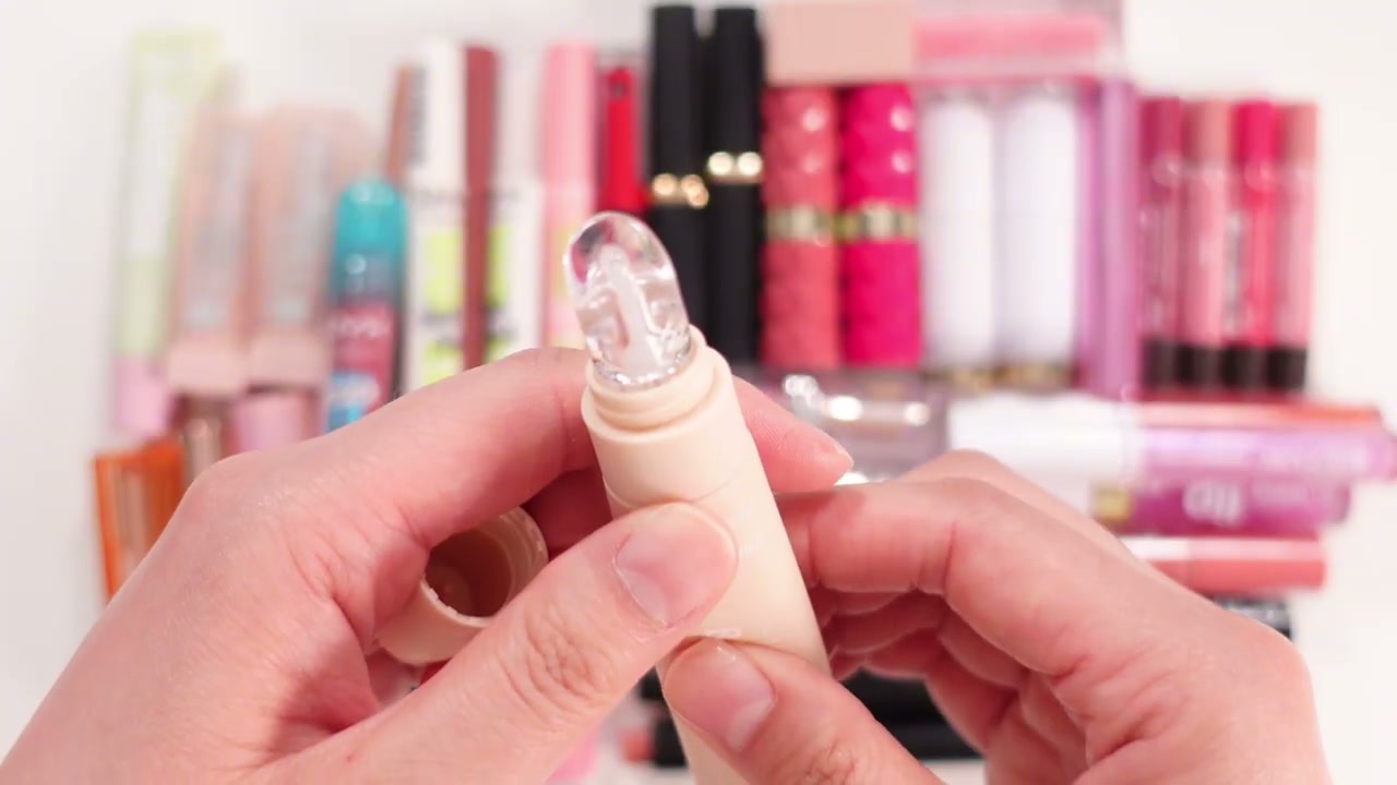 @ms.angiekim reviewing Revlon Butter Me Up Lip Butter Balm at 09:41 in a YouTube Shorts video