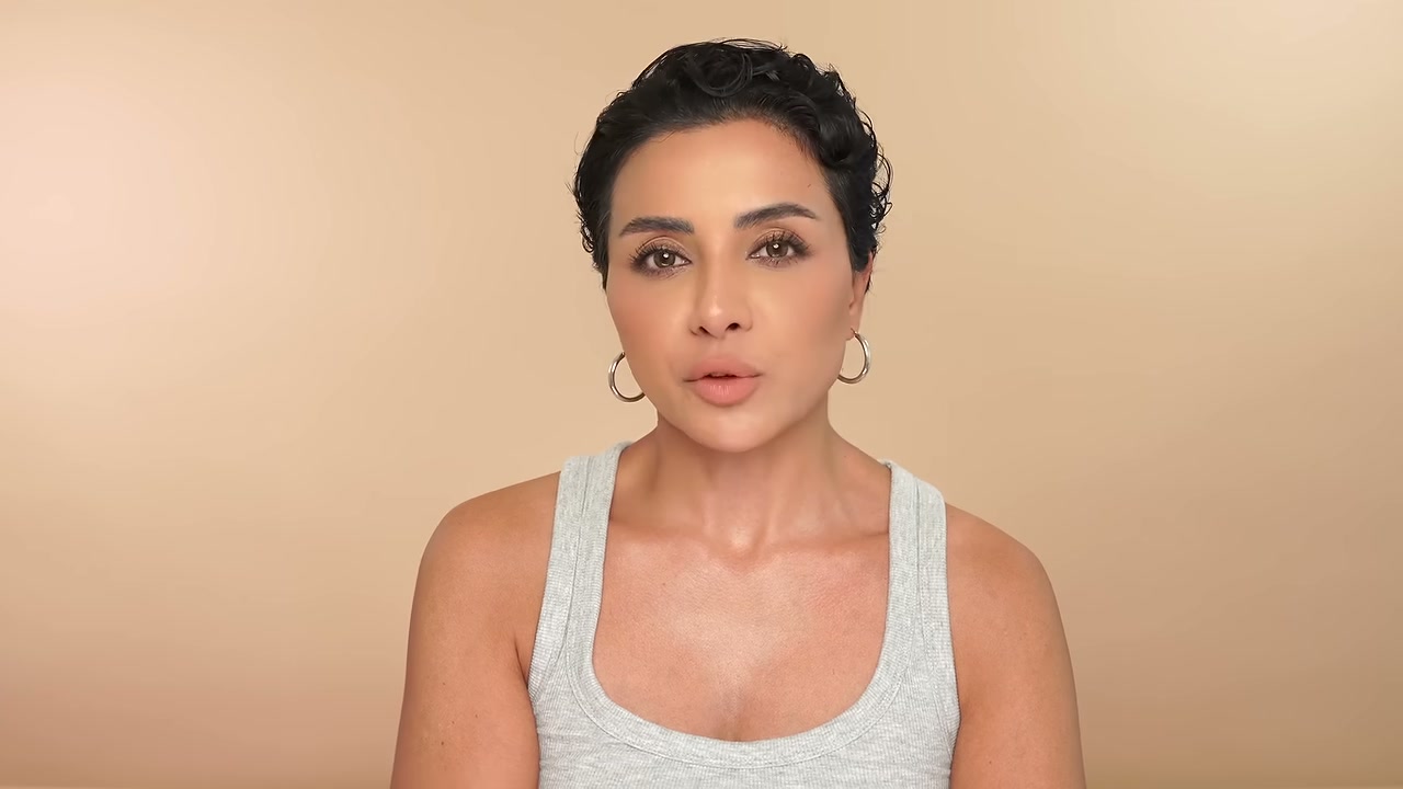 @ninaubhibeautyandfashion reviewing Medicube Booster Pro X2 at 12:45 in a YouTube Shorts video