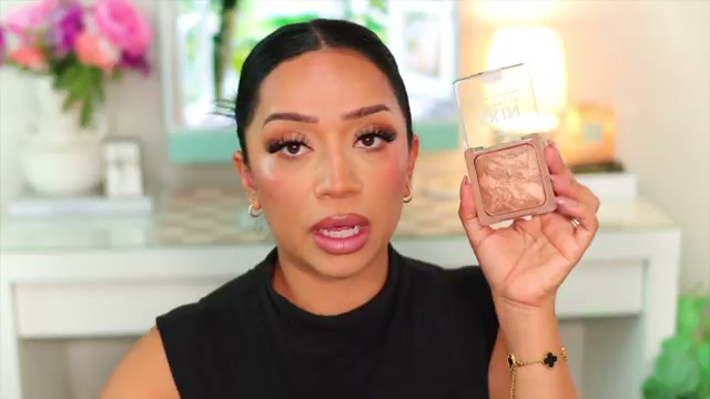 TruBlend Skin Enhancer Baked Luminous Bronzer