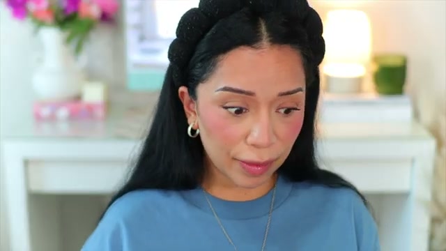 @ohmglashes reviewing L.A. Colors Illuminator at 12:52 in a YouTube Shorts video