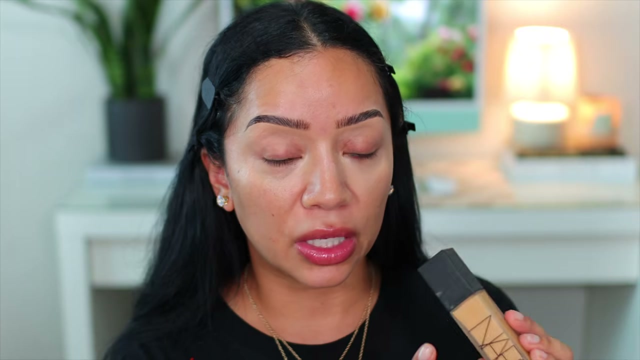 Natural Radiant Longwear Foundation