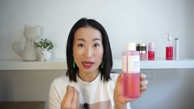 oneeyebeauty mentioning Medicube PDRN Pink Peptide Serum at 10:49 in their YouTube video