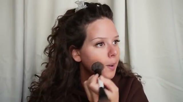 Natural Radiant Longwear Foundation