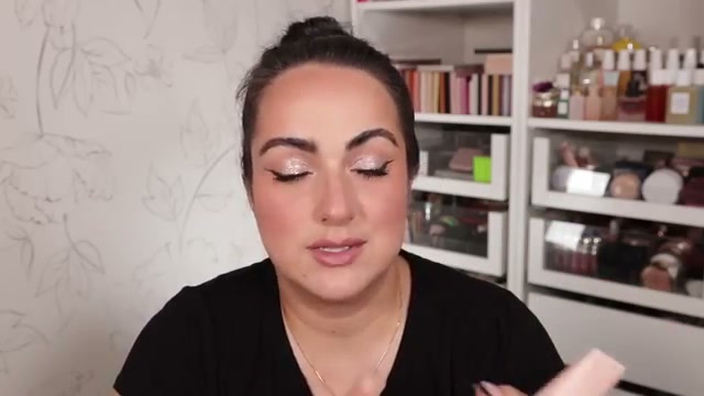 @pattyalonso reviewing e.l.f. Cosmetics Halo Glow Skin Tint at 08:41 in a YouTube Shorts video