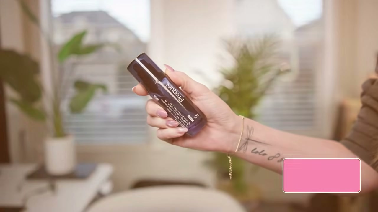 @pennsmithskincare reviewing Prequel Multi Quench Hydration Serum at 22:55 in a YouTube Shorts video