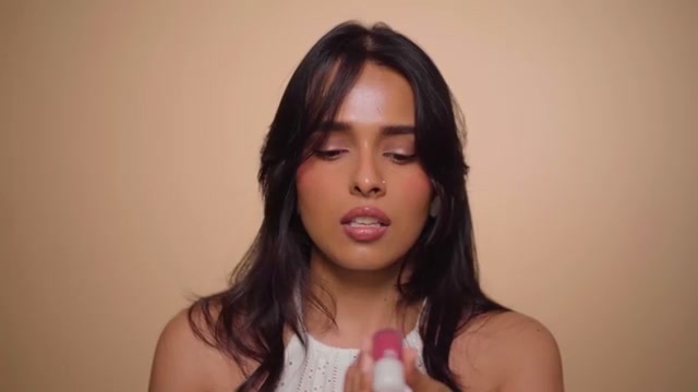@prakritisingh reviewing FAE Beauty Lush Blush at 08:24 in a YouTube Shorts video