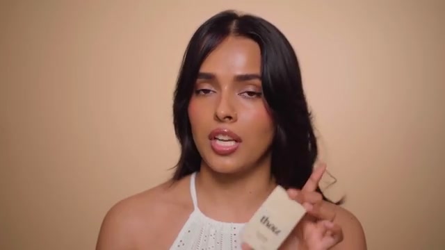 @prakritisingh reviewing Thou Hue Drops Skin Tint at 03:43 in a YouTube Shorts video