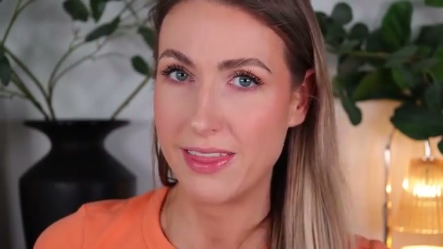@rachhloves reviewing Danessa Myricks Beauty Liquid Blurring Balm at 16:57 in a YouTube Shorts video