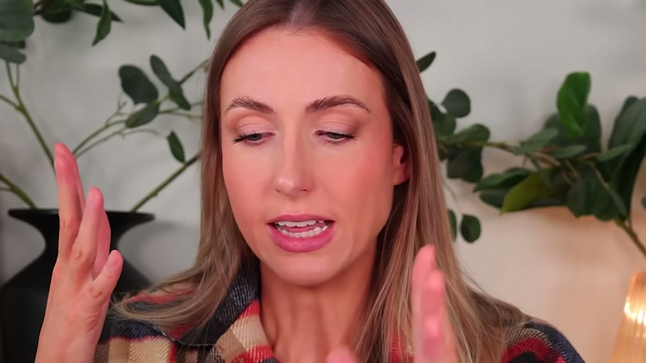 @rachhloves reviewing NYX Marshmallow Primer at 09:54 in a YouTube Shorts video