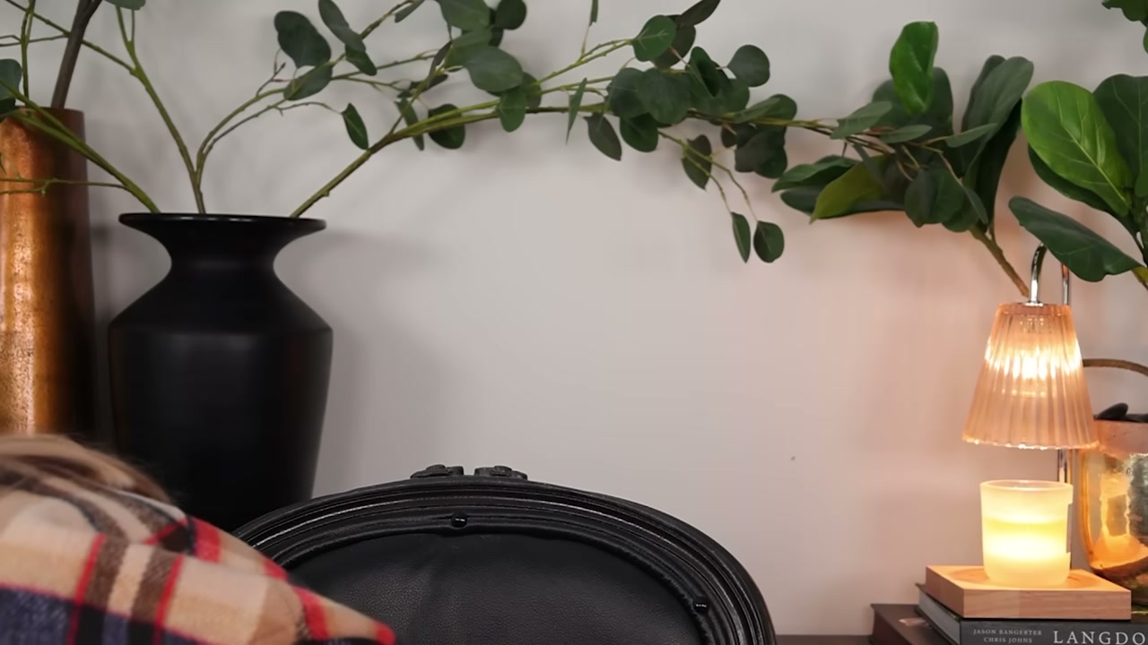 @rachhloves reviewing Urban Decay Ultra Glow All Nighter Setting Spray at 12:25 in a YouTube Shorts video