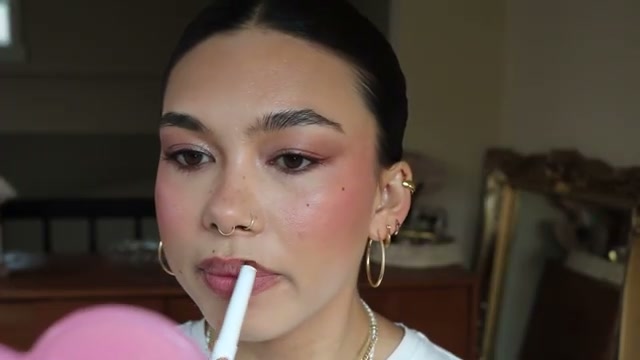 @rainiercramer reviewing Revlon Photoready Blur Lip Liner at 15:24 in a YouTube Shorts video