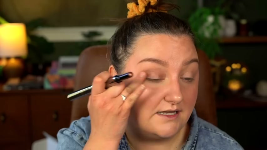 @rawbeautykristi reviewing Lethal Lashes Flexi Powder at 16:29 in a YouTube Shorts video