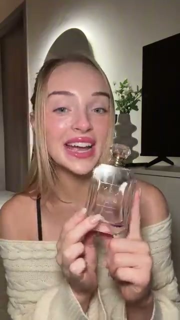 @rhonyclaire reviewing KAYALI Vanilla | 28 at 01:30 in a YouTube Shorts video