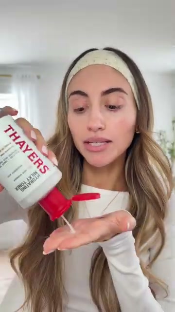 Hydrating Milky Toner with Snow Mushroom