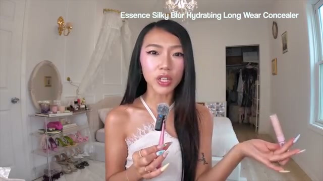 Silky Blur Hydrating Longwear Concealer